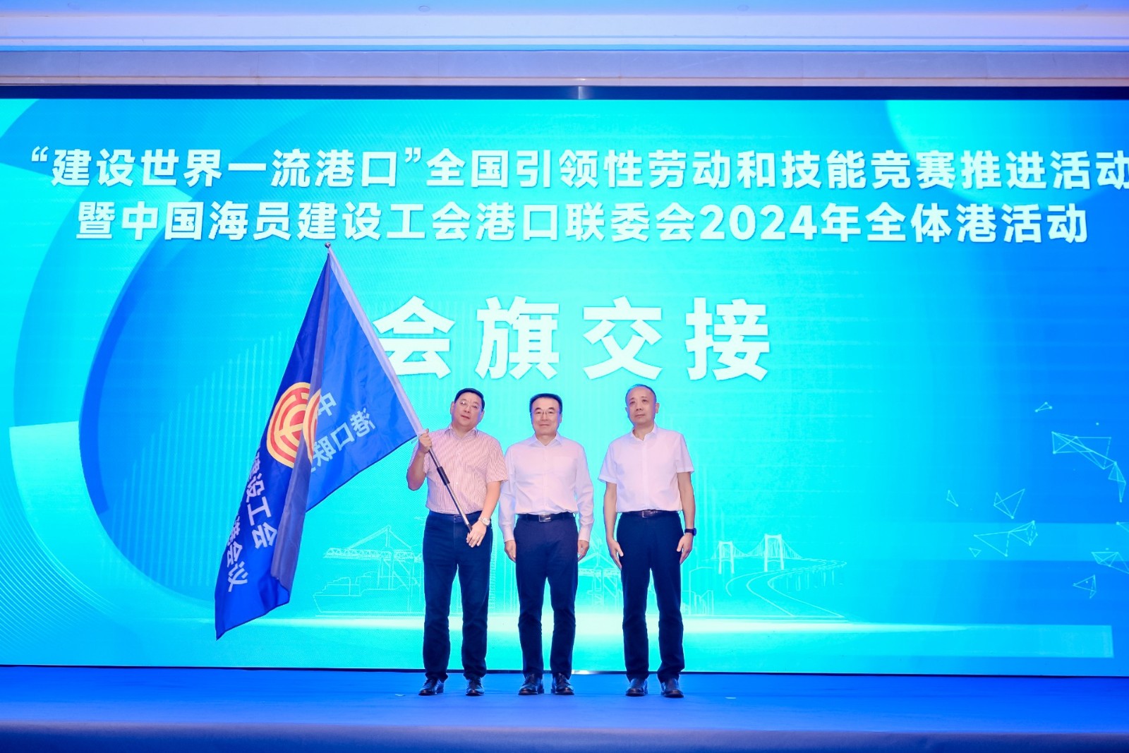 13MeA1GdkyP4627792.jpg